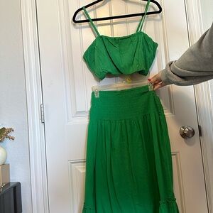 MATCHING SKIRT/TANK SET SIZE LARGE